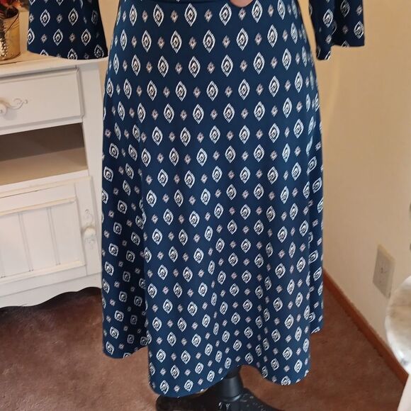 Ryan Michelle Wrap Front Dress. Career, Professional,  Romcom - Picture 3 of 12